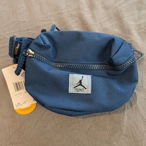Nike Jordan Blue Crossbody/Hip Bag